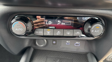 Nissan Juke 1.6 Hybrid N-Connecta 5dr Auto Hybrid Hatchback